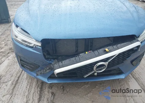 2019 Volvo Xc60 T6 R-Design z USA, uszkodzony, nr VIN YV4A22RM1K1305047